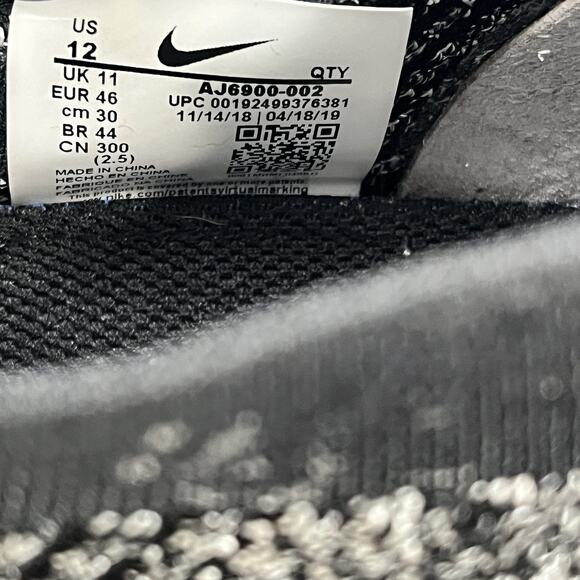 Nike Air VaporMax Flyknit 3 Men’s Size 12 Running Shoes Gym Sneakers AJ6900-002 - Picture 8 of 8